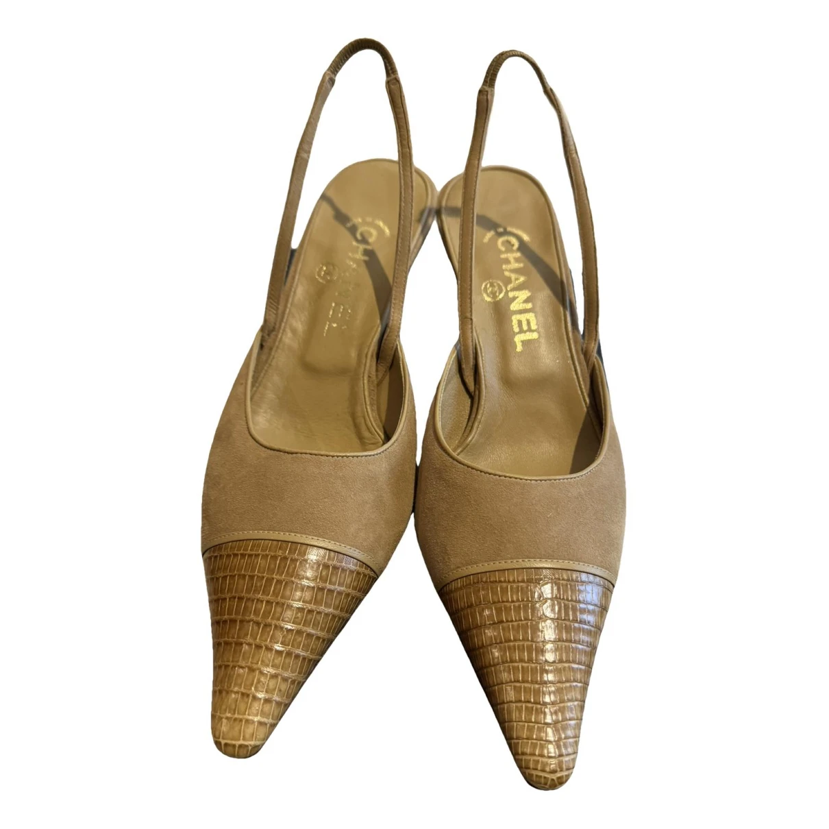 Pre-owned Chanel Slingback Leather Sandals In Camel
