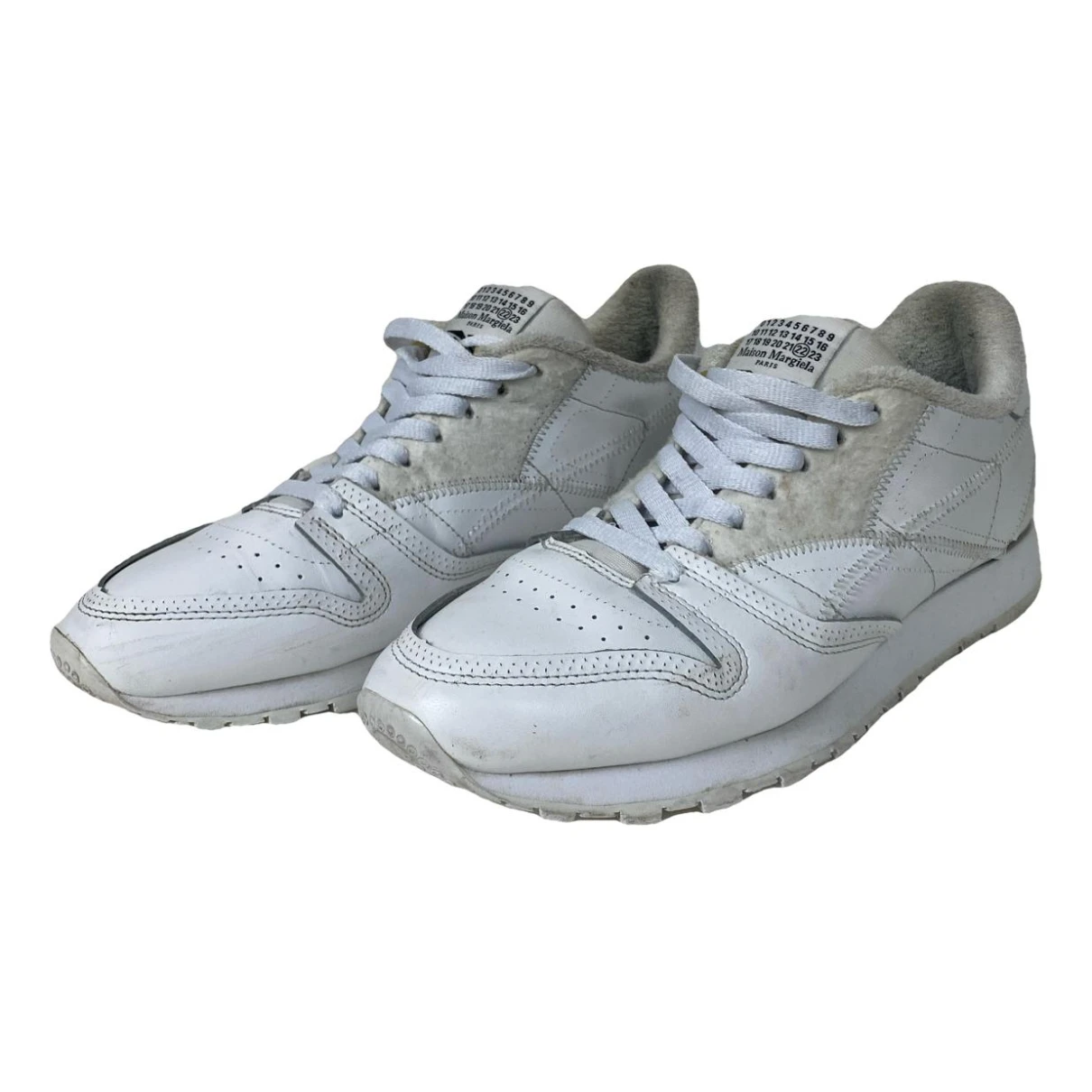 Pre-owned Maison Margiela X Reebok Leather Low Trainers In White