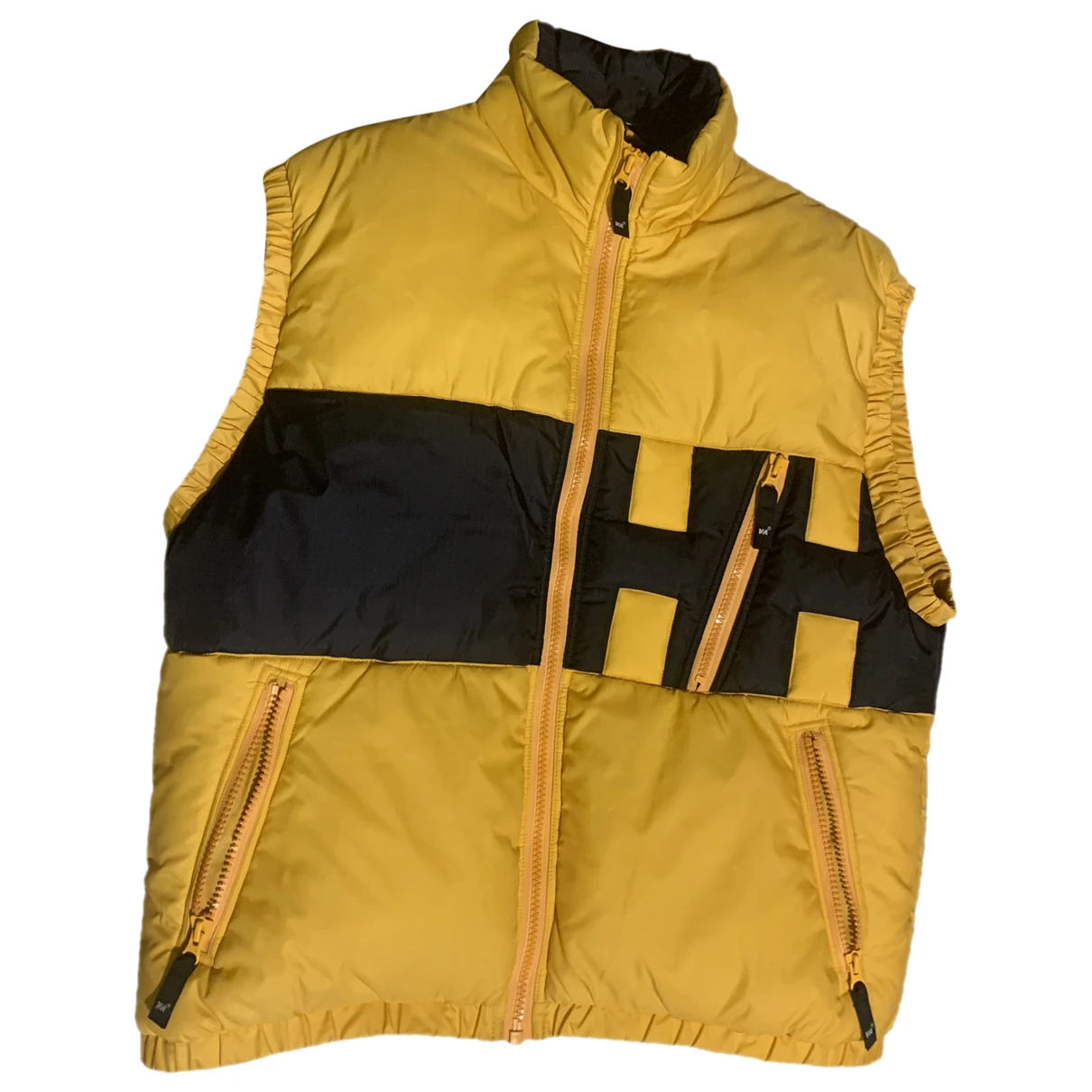 Pre-owned Helly Hansen Vest In Yellow