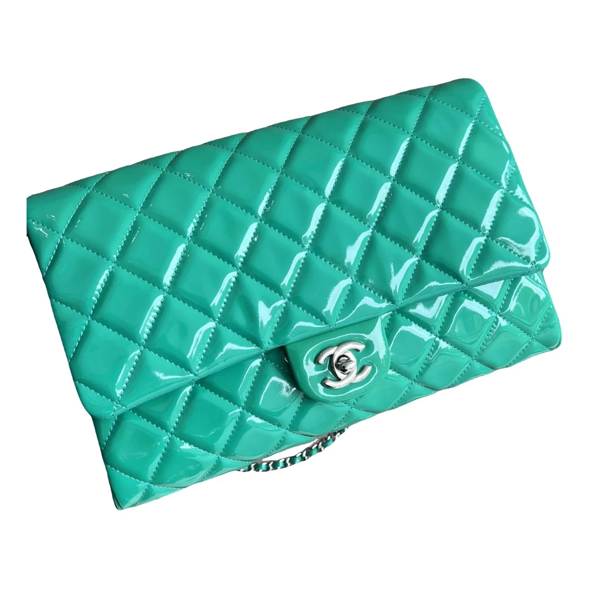 Pre-owned Chanel Timeless/classique Patent Leather Crossbody Bag In Green