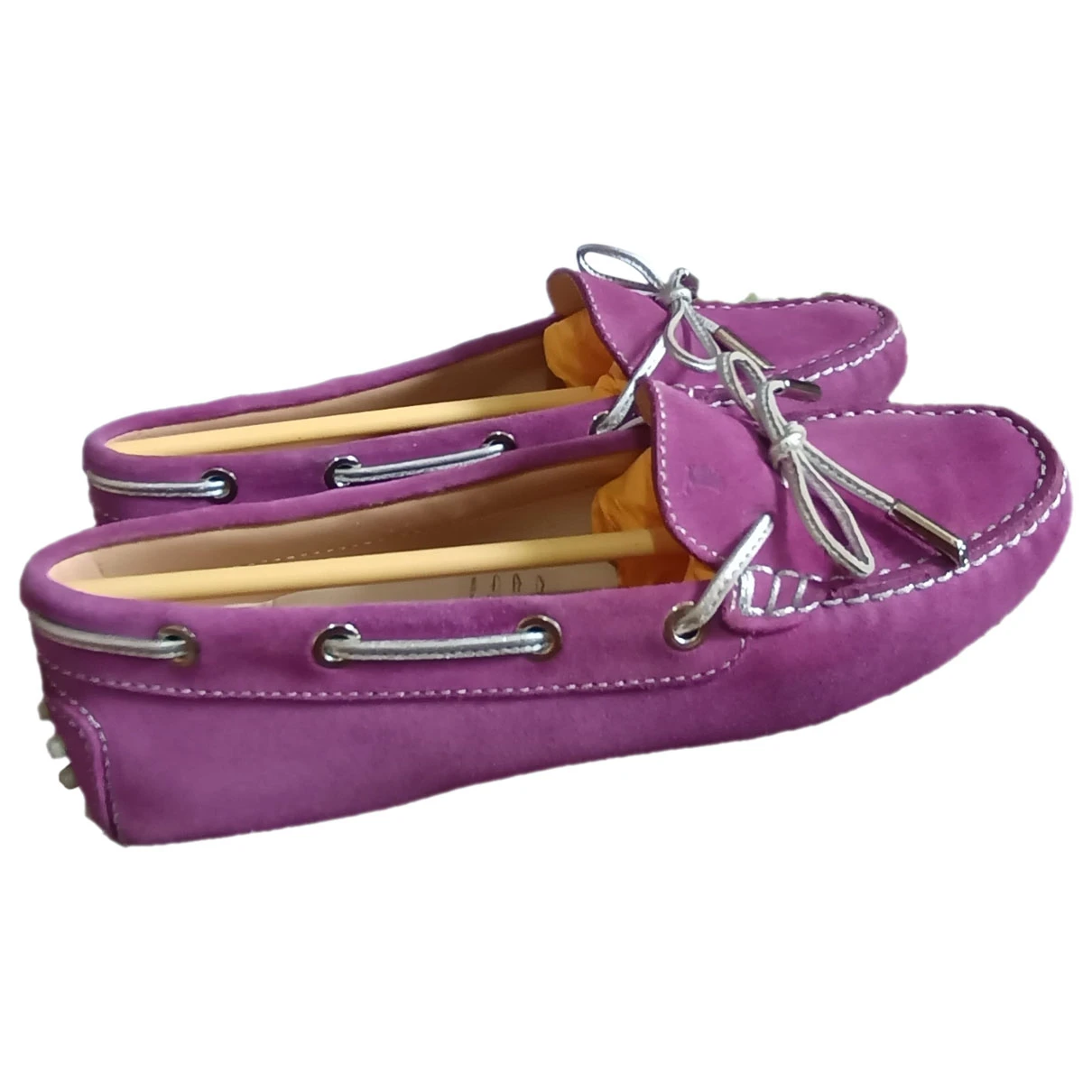 Pre-owned Tod's Gommino Flats In Purple