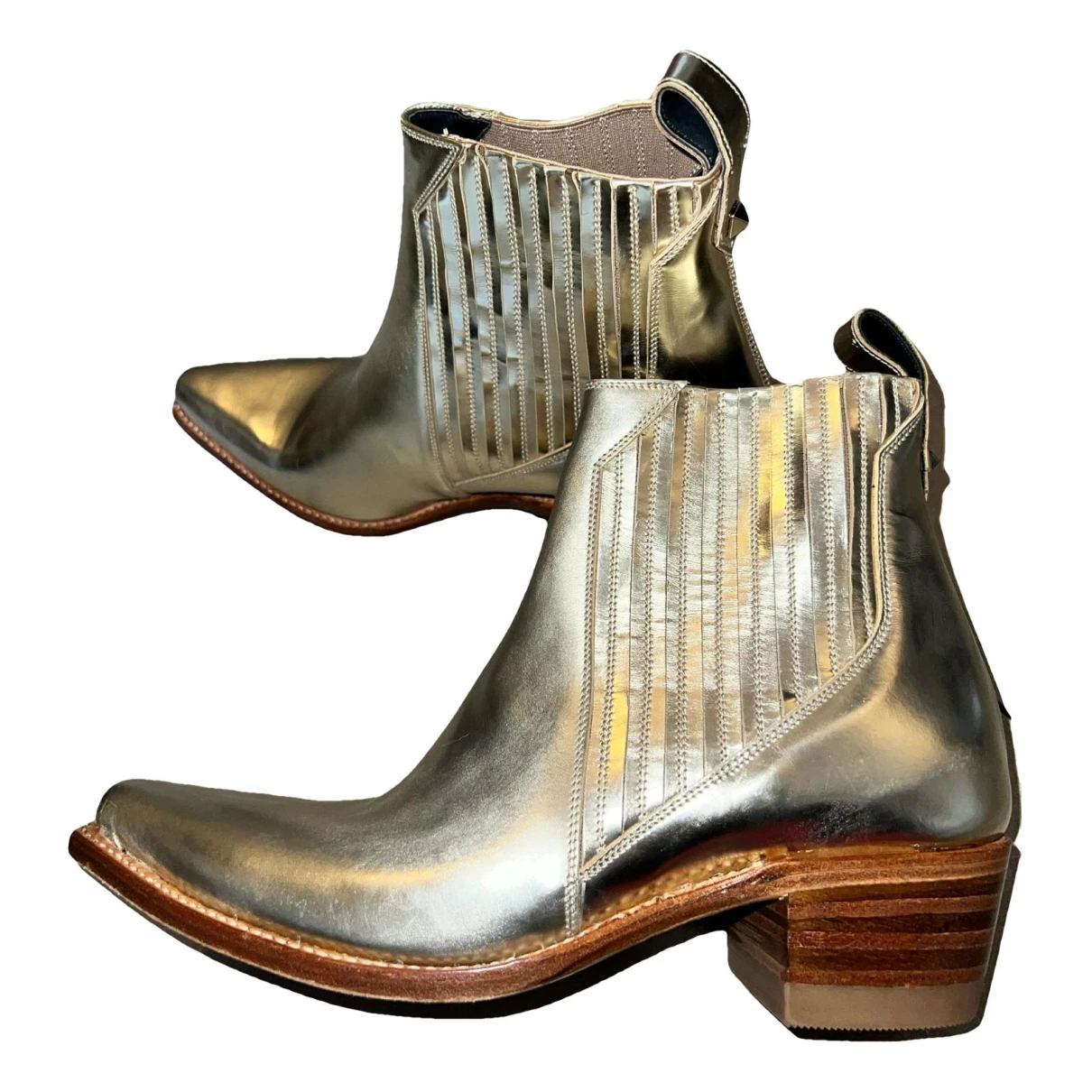 Pre-owned Valentino Garavani Leather Cowboy Boots In Gold