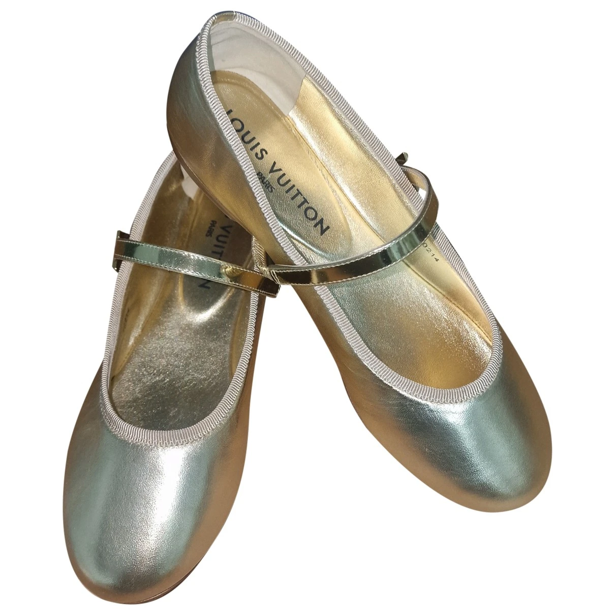 Pre-owned Louis Vuitton Leather Ballet Flats In Gold