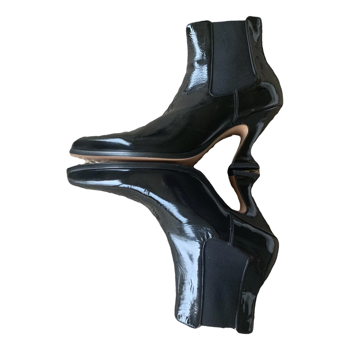 Pre-owned Palomo Spain Patent Leather Boots In Black