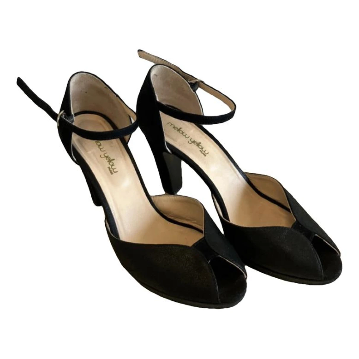 Pre-owned Mellow Yellow Leather Heels In Black