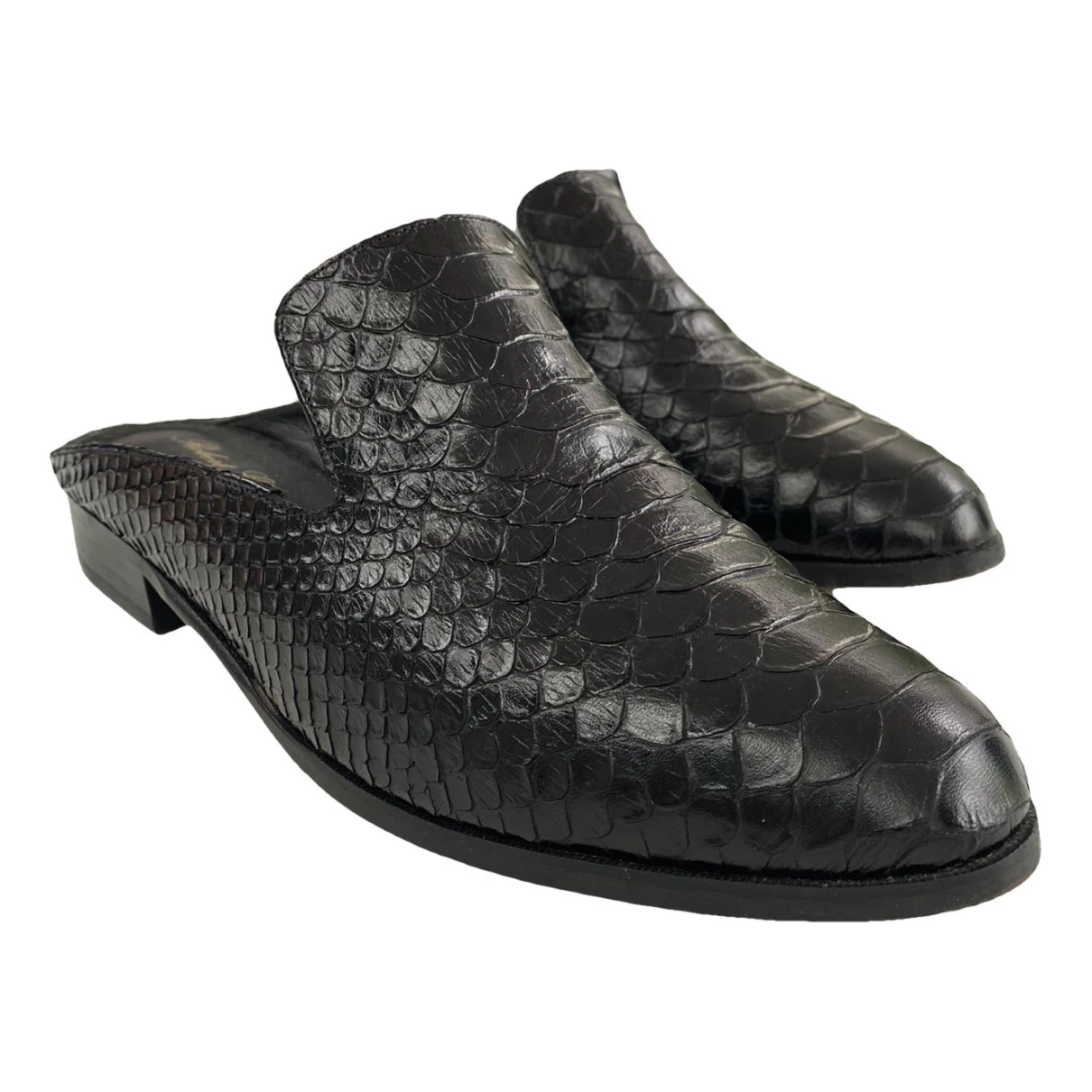 Pre-owned Robert Clergerie Leather Mules In Black