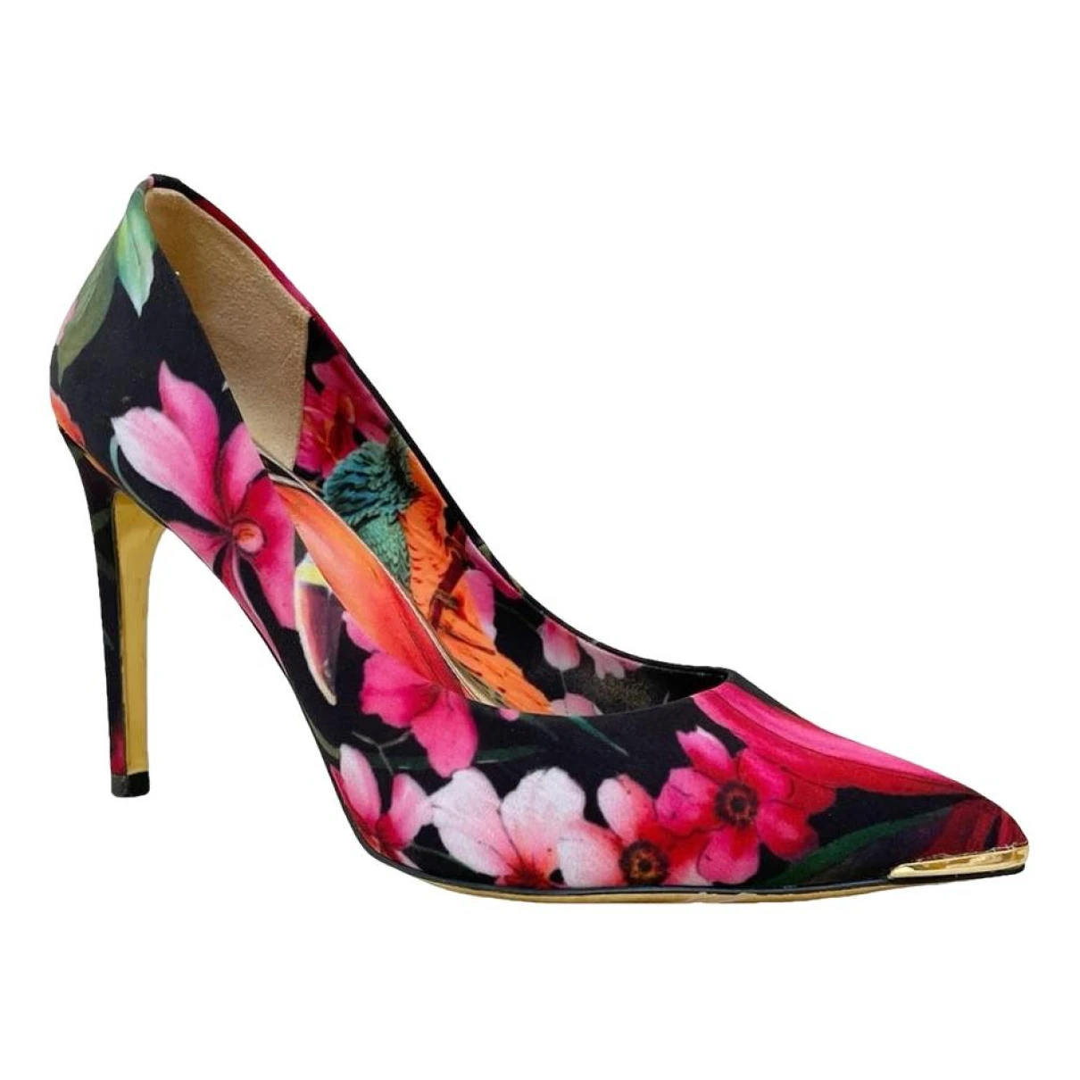 Pre-owned Ted Baker Cloth Heels In Multicolour