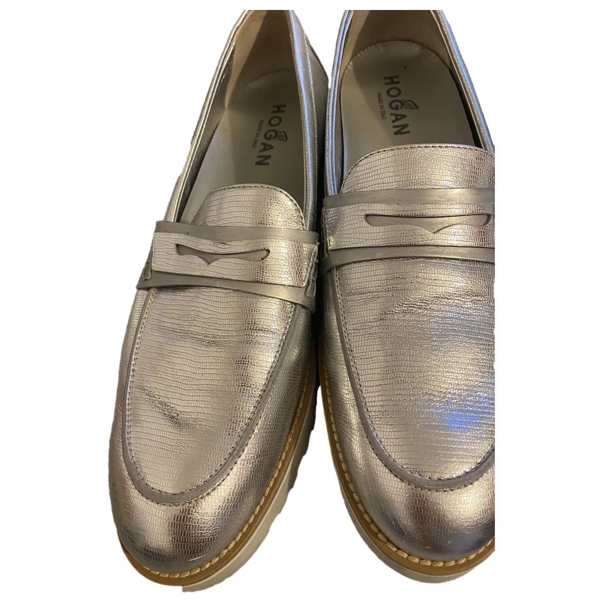 Pre-owned Hogan Leather Flats In Silver