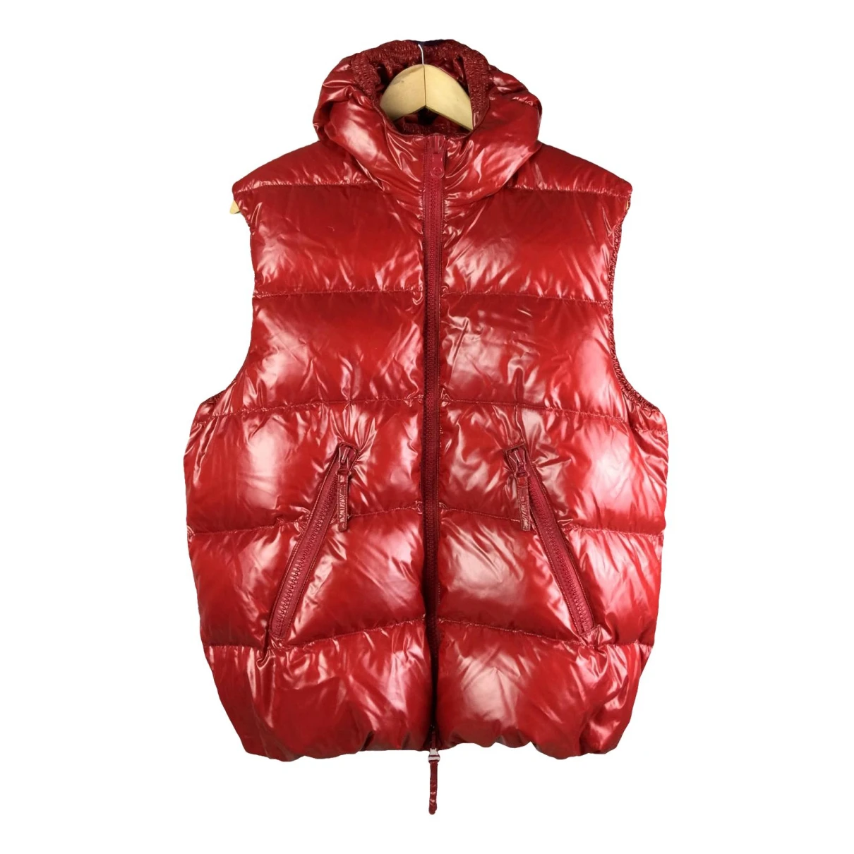 Pre-owned Duvetica Vest In Red