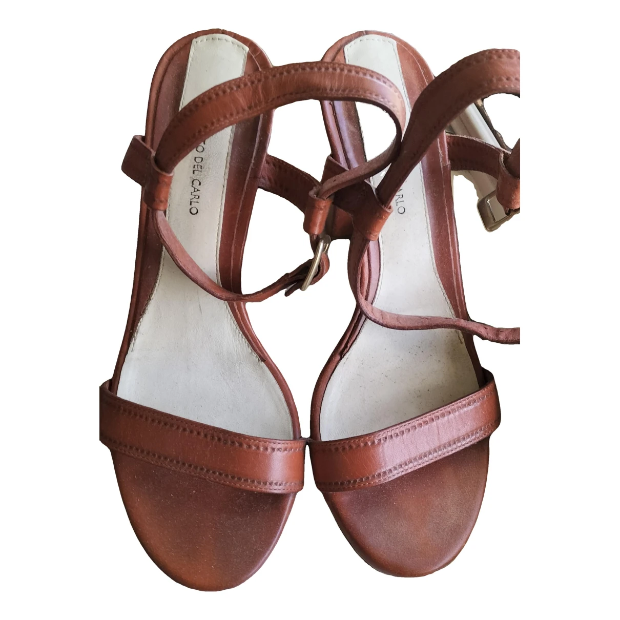 Pre-owned Del Carlo Leather Sandals In Camel