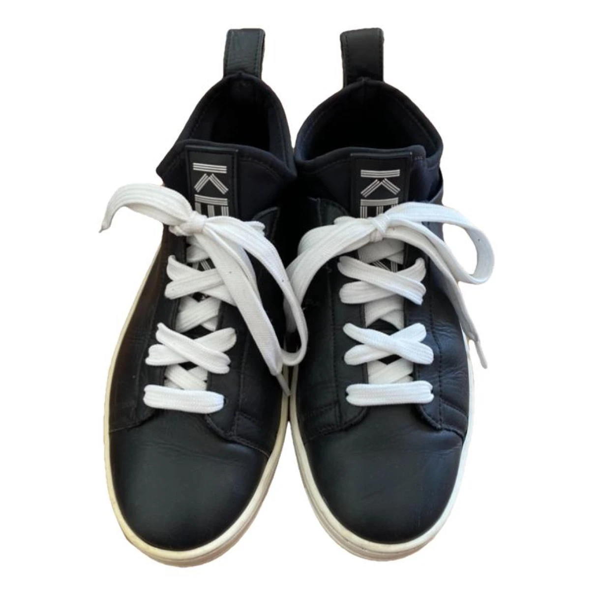 Pre-owned Kenzo Leather Trainers In Black