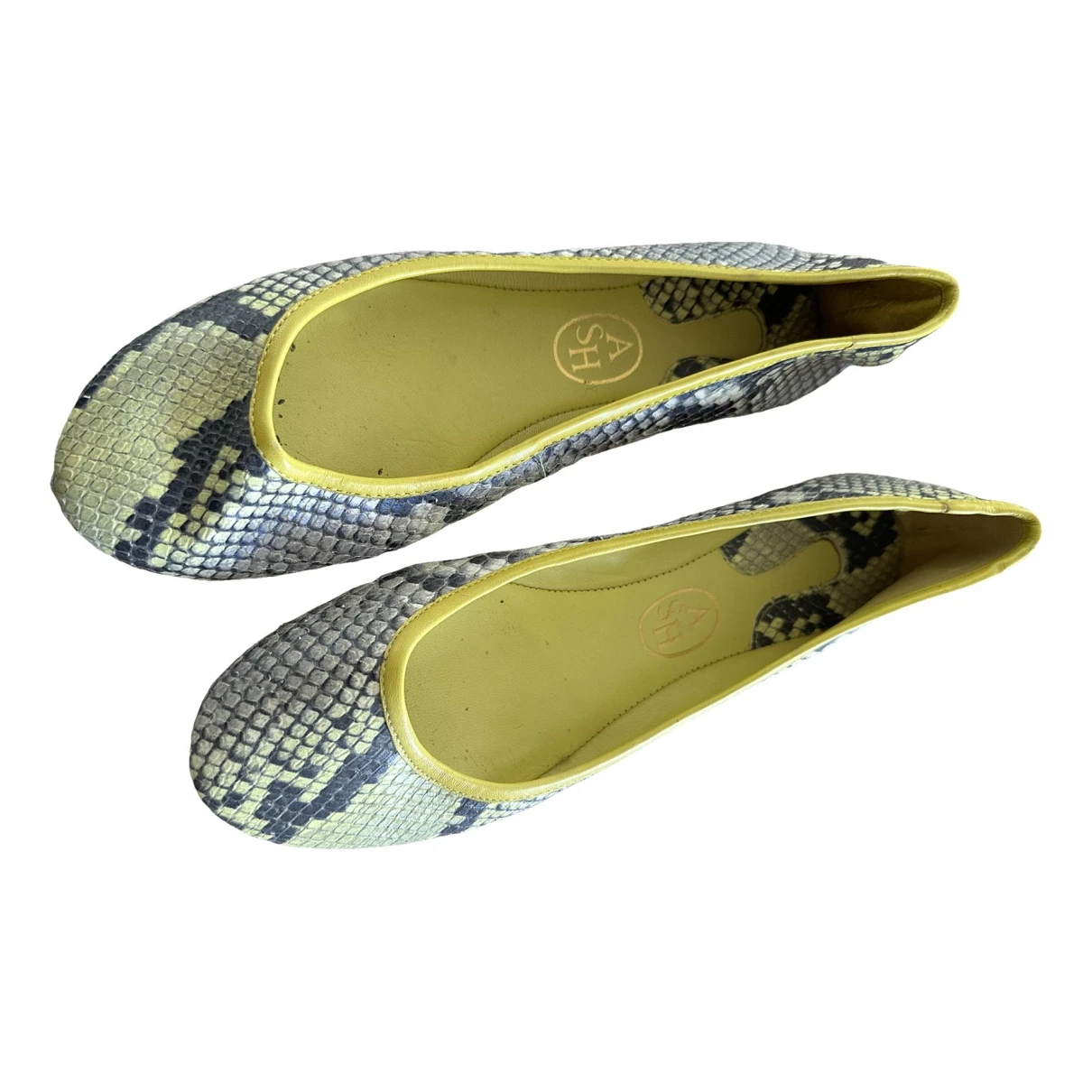 Pre-owned Ash Leather Flats In Yellow