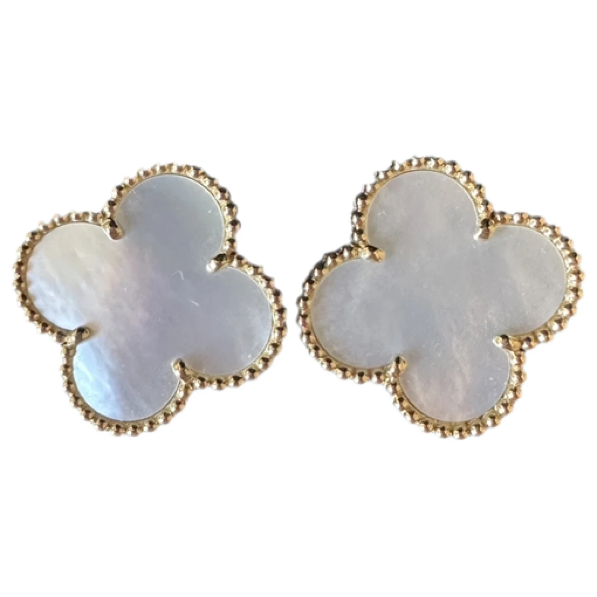 Pre-owned Van Cleef & Arpels Magic Alhambra Yellow Gold Earrings In White