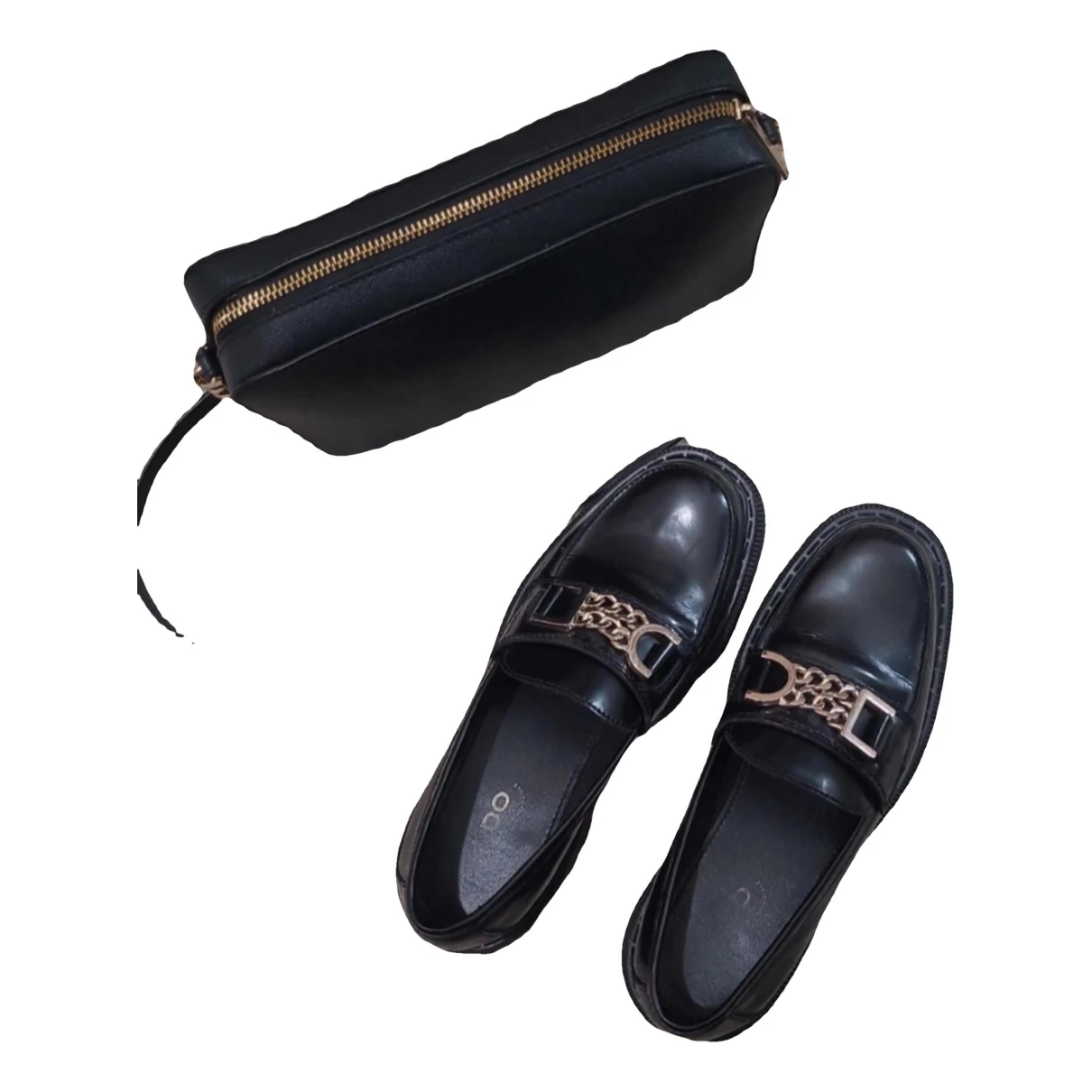 Pre-owned Aldo Patent Leather Flats In Black