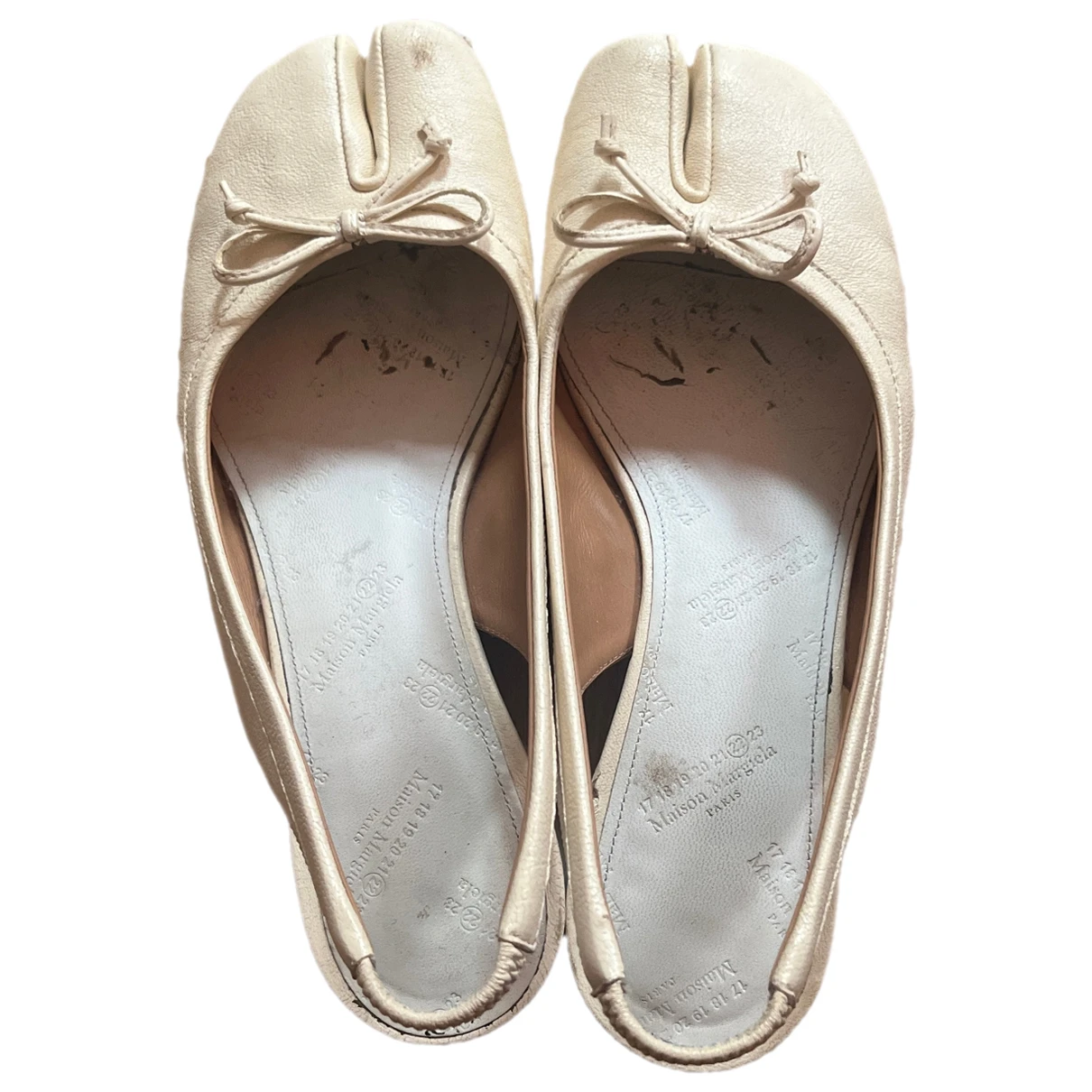Pre-owned Maison Margiela Leather Ballet Flats In White