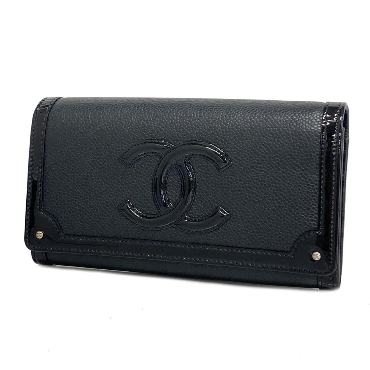 Pre-owned Chanel Patent Leather Wallet In Black