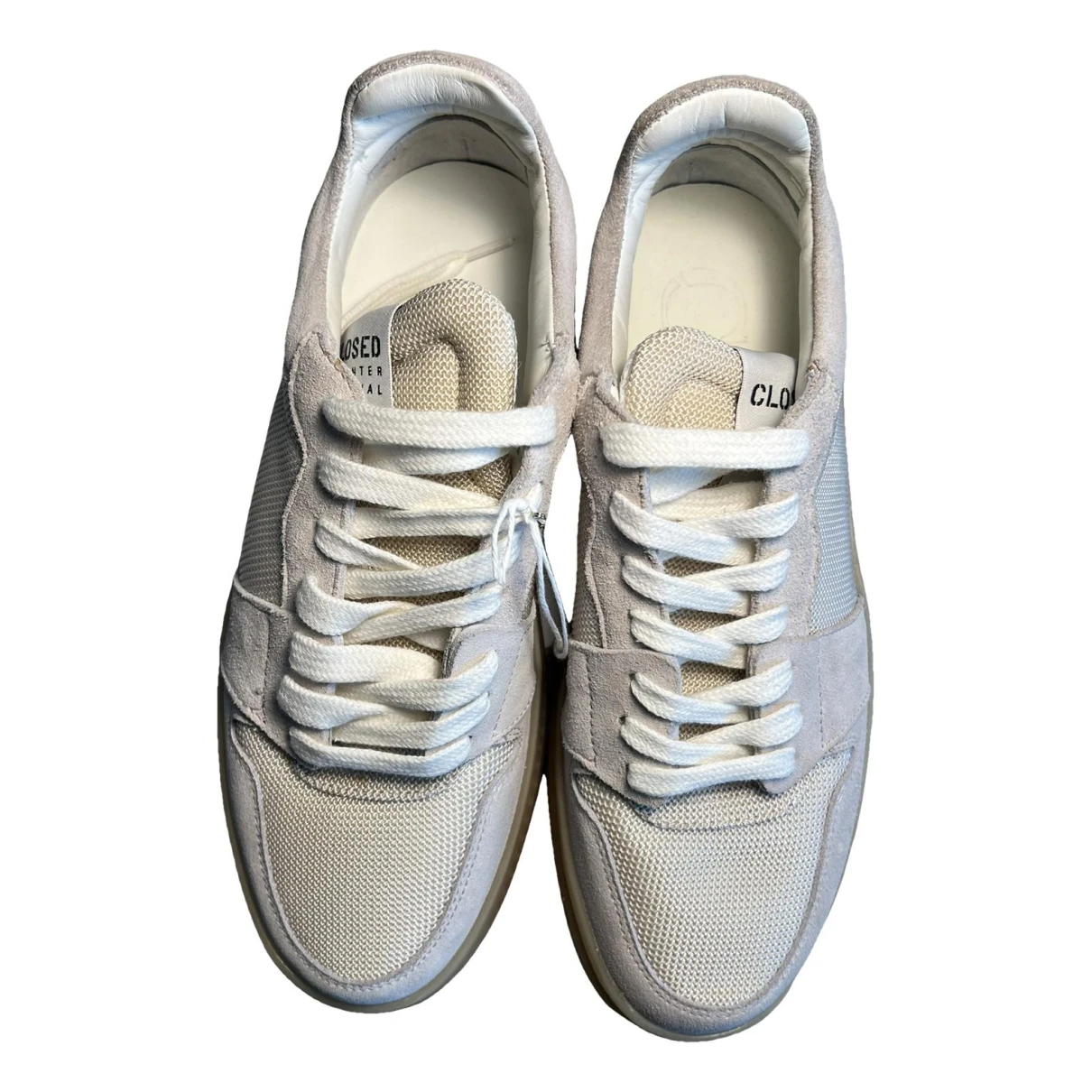 Pre-owned Closed Leather Trainers In White