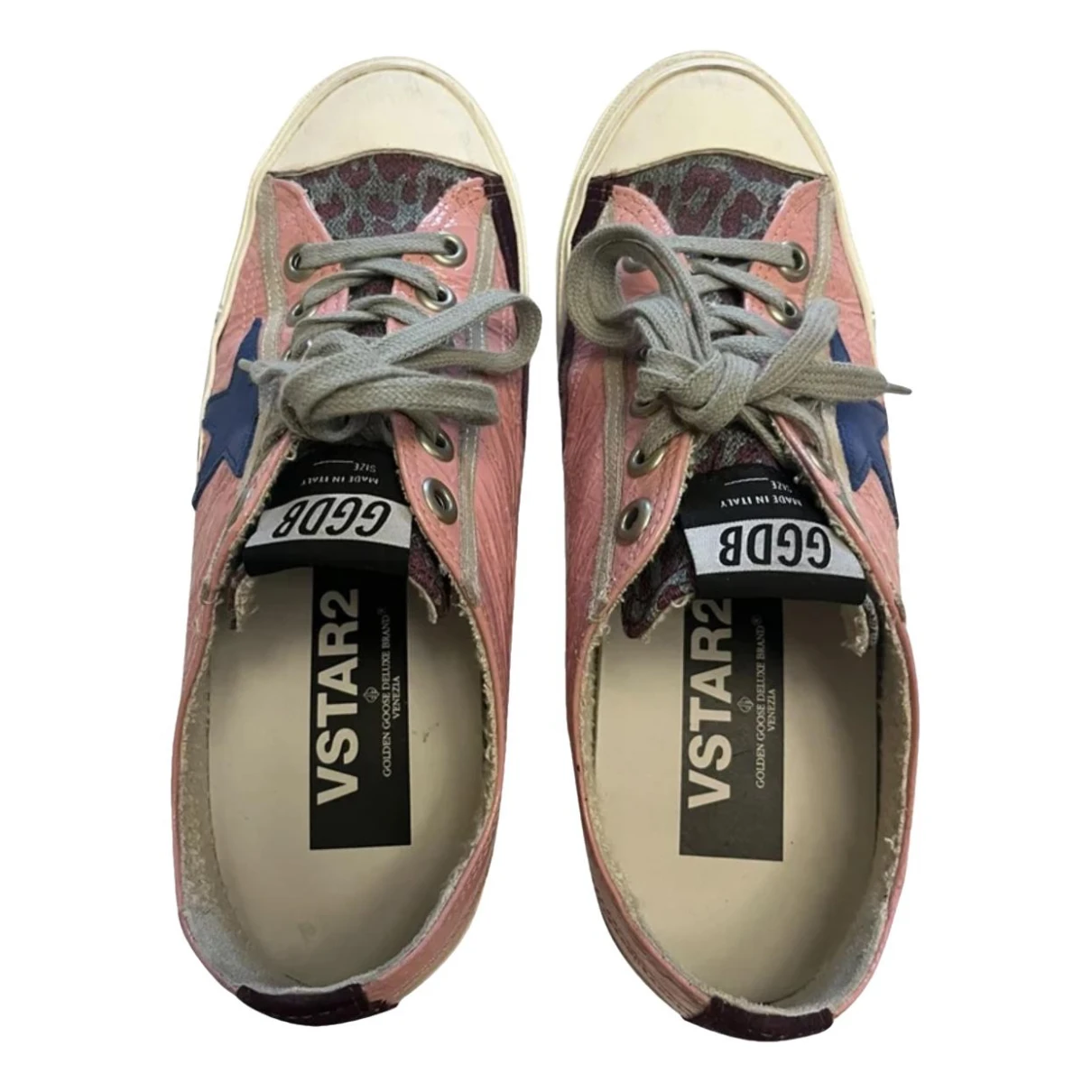 Pre-owned Golden Goose V-star Patent Leather Trainers In Pink