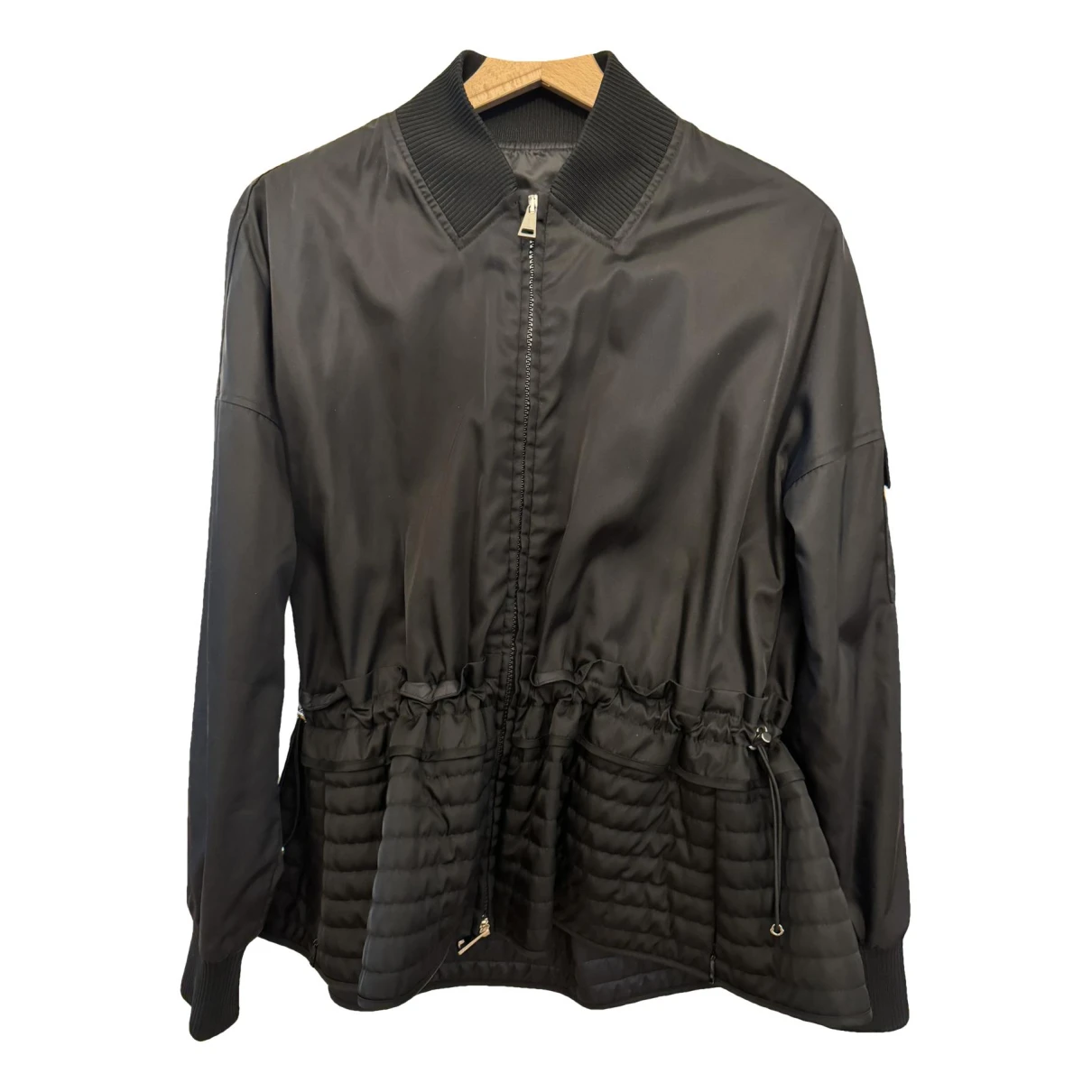 Pre-owned Moncler Classic Short Vest In Black