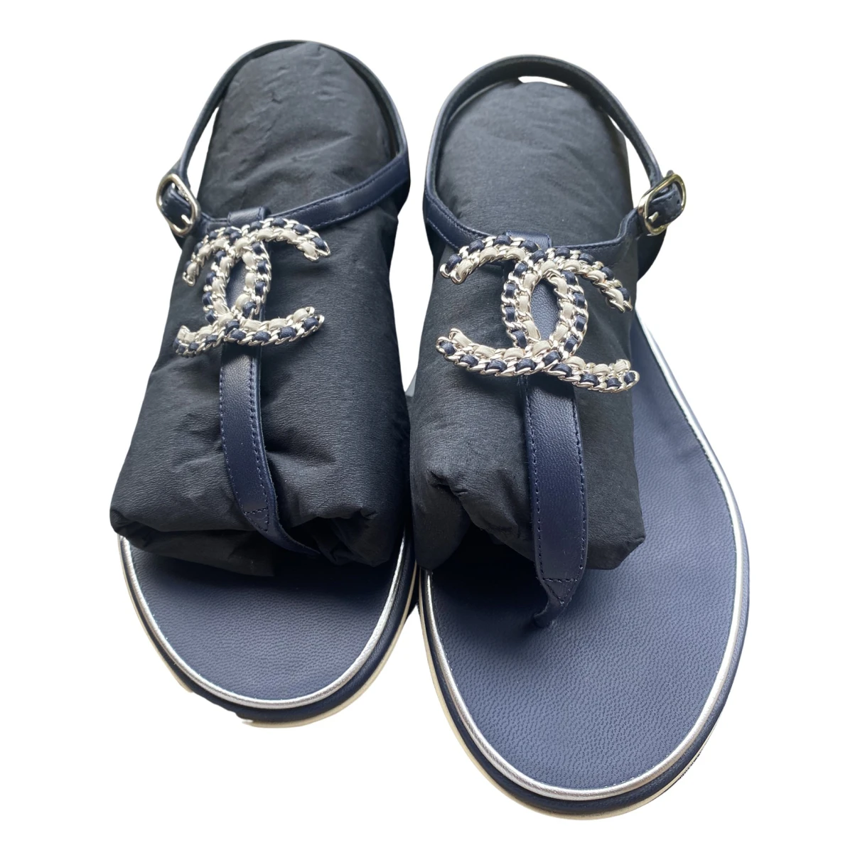 Pre-owned Chanel Leather Flip Flops In Blue