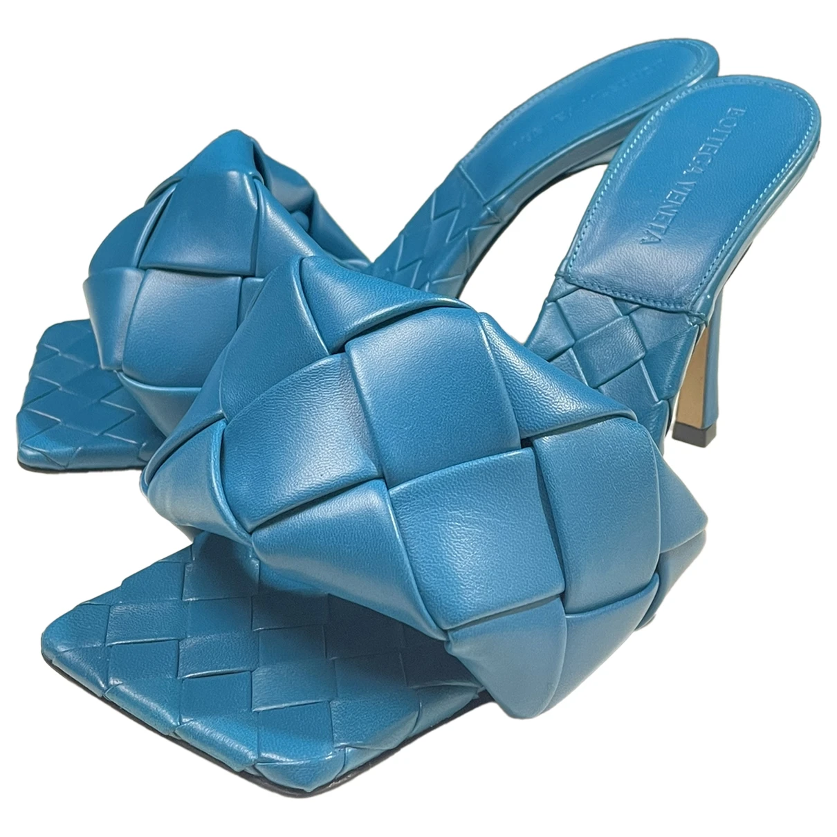 Pre-owned Bottega Veneta Lido Leather Mules In Blue