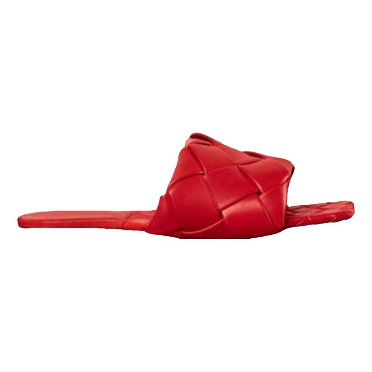 Pre-owned Bottega Veneta Lido Leather Mules In Red