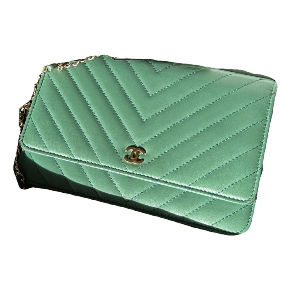 Pre-owned Chanel Wallet On Chain Leather Crossbody Bag In Green