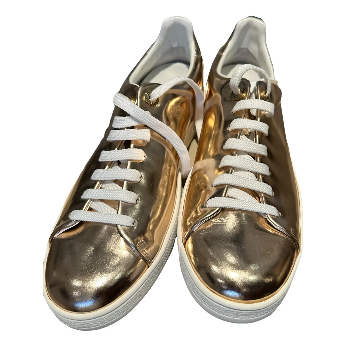 Pre-owned Louis Vuitton Patent Leather Trainers In Gold