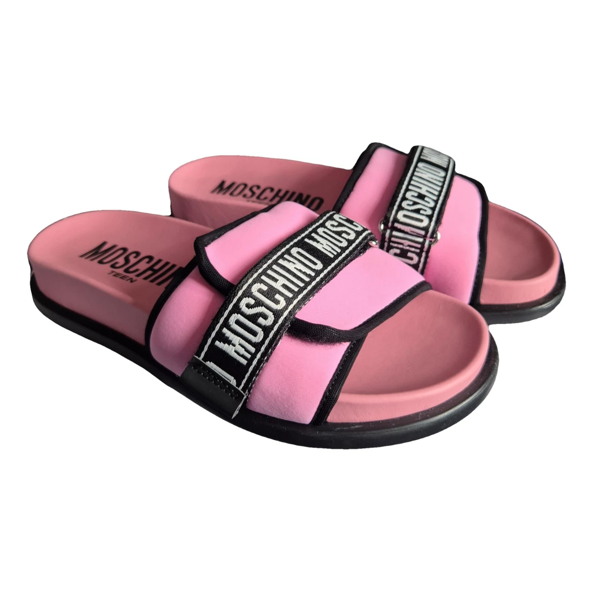 Pre-owned Moschino Sandal In Pink