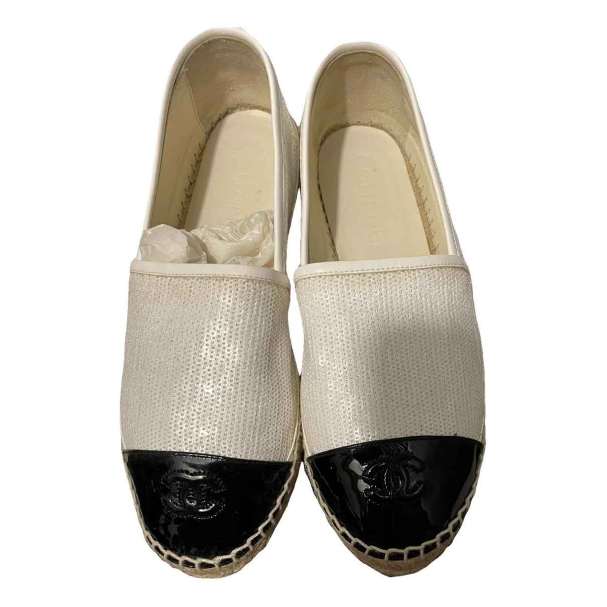 Pre-owned Chanel Glitter Espadrilles In White