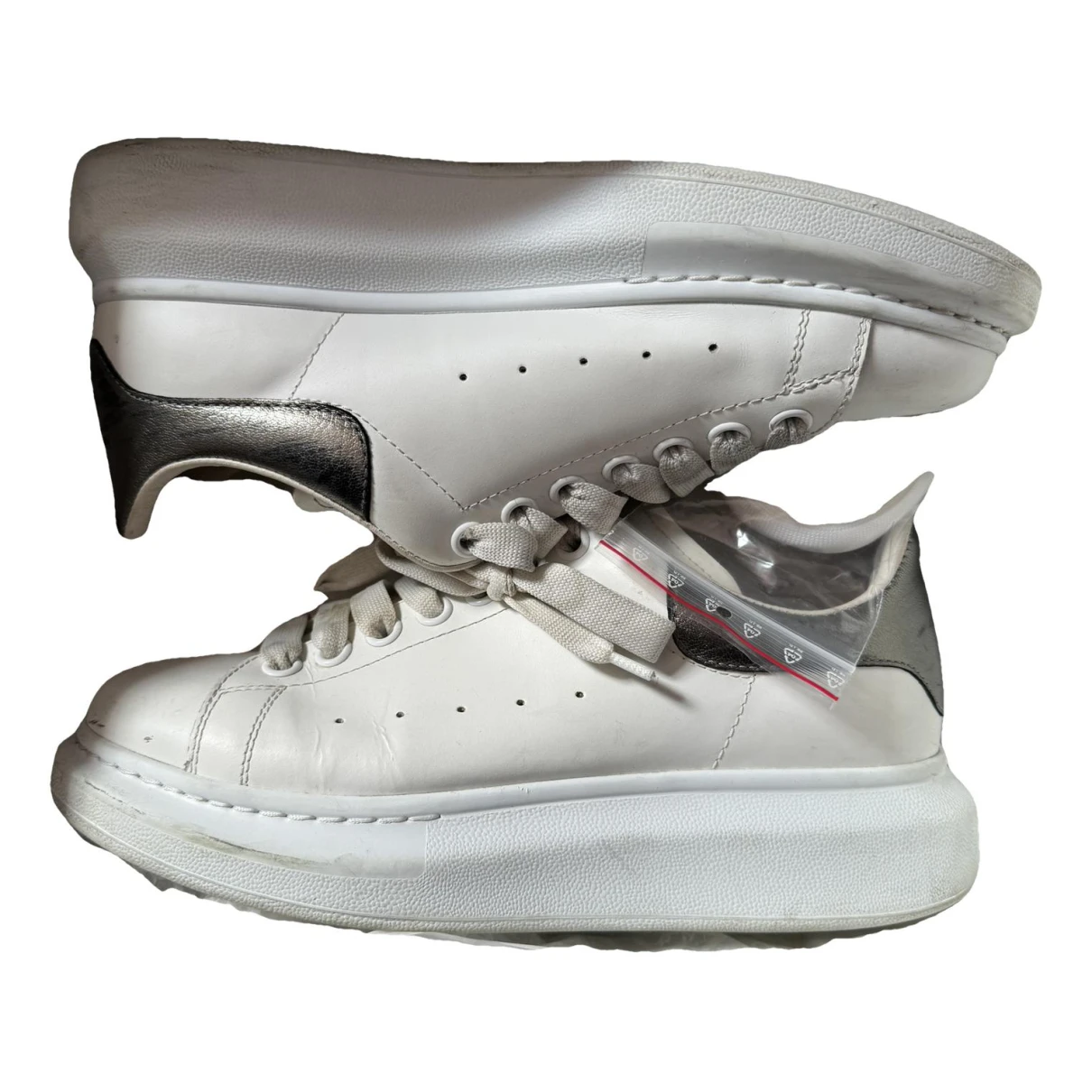 Pre-owned Alexander Mcqueen Leather Trainers In Silver