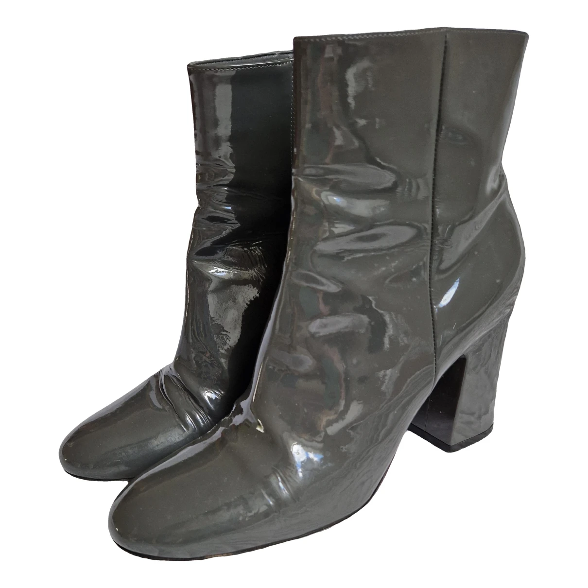 Pre-owned Gianvito Rossi Patent Leather Ankle Boots In Grey