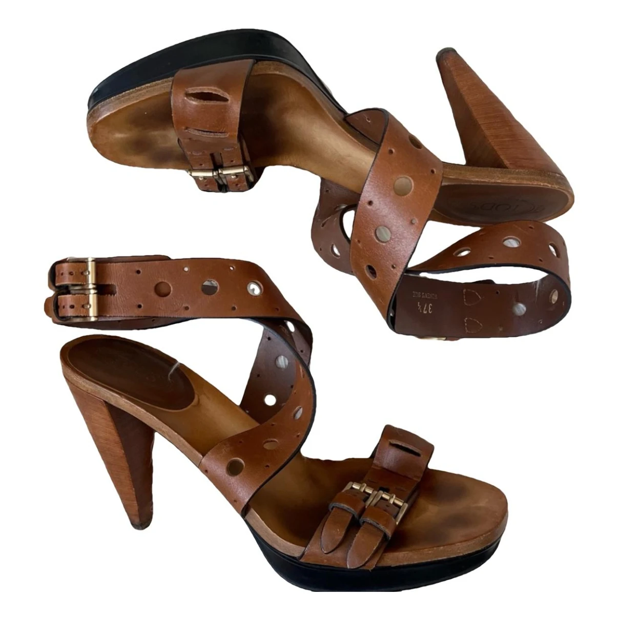 Pre-owned Tod's Leather Sandal In Brown