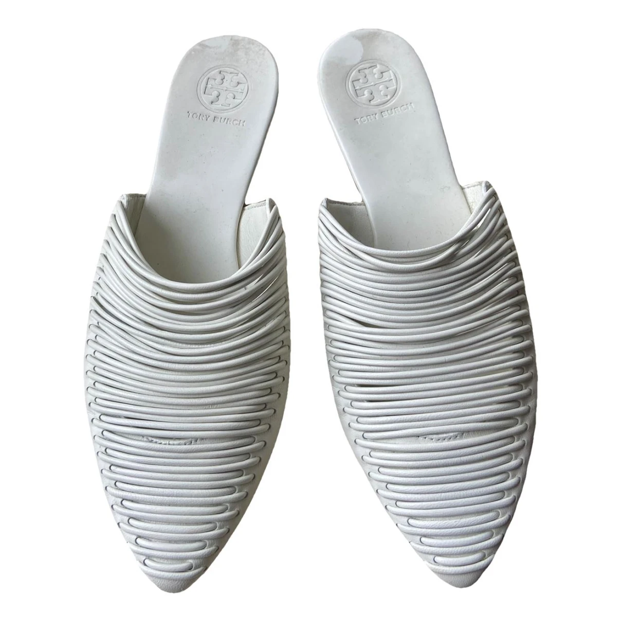 Pre-owned Tory Burch Leather Mules & Clogs In White