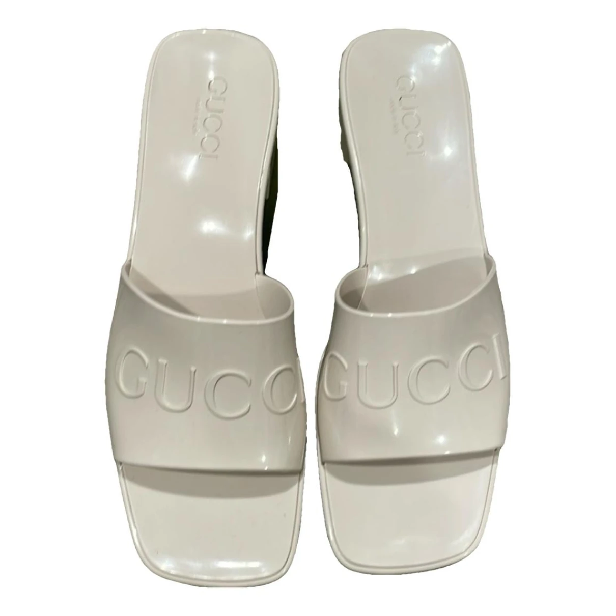 Pre-owned Gucci Sandal In White