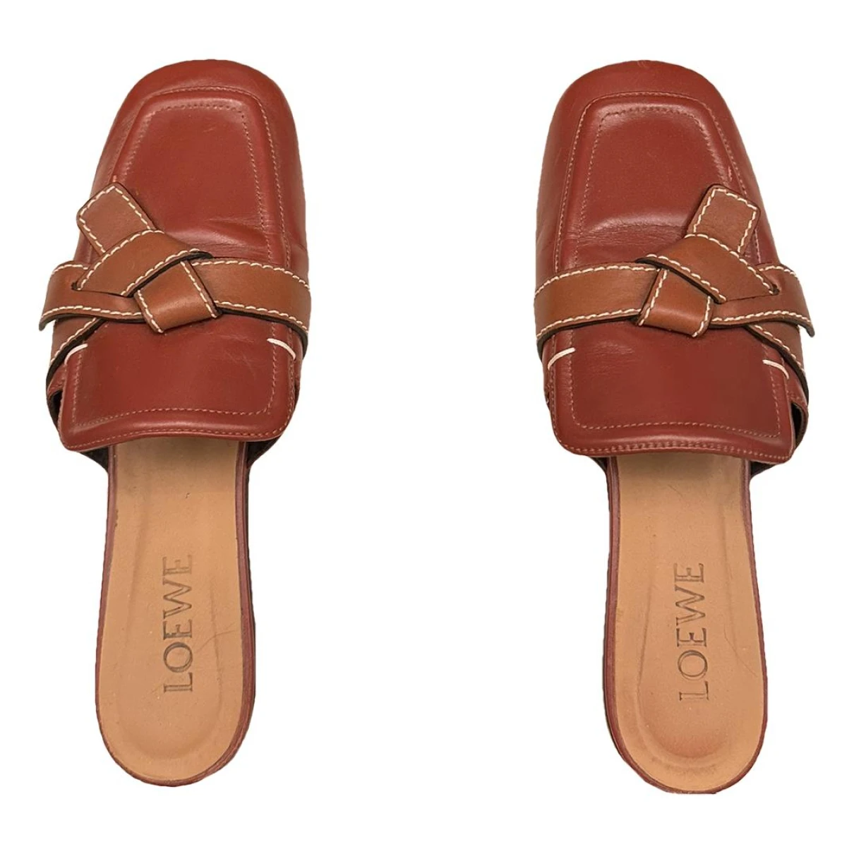 Pre-owned Loewe Leather Mules & Clogs In Red