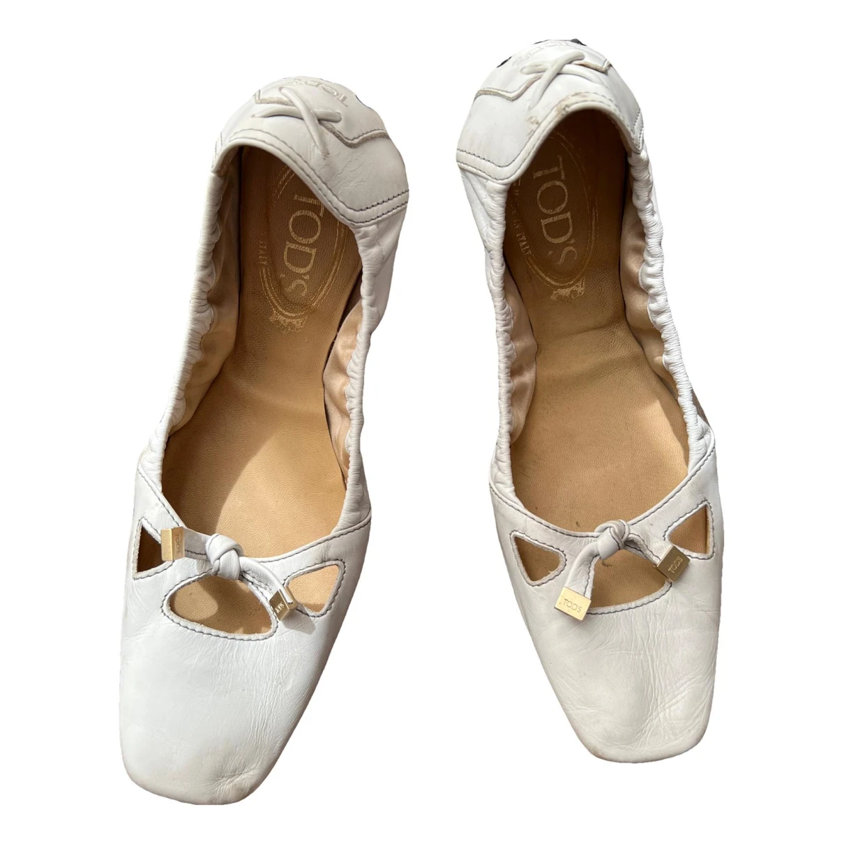 Pre-owned Tod's Leather Ballet Flats In White