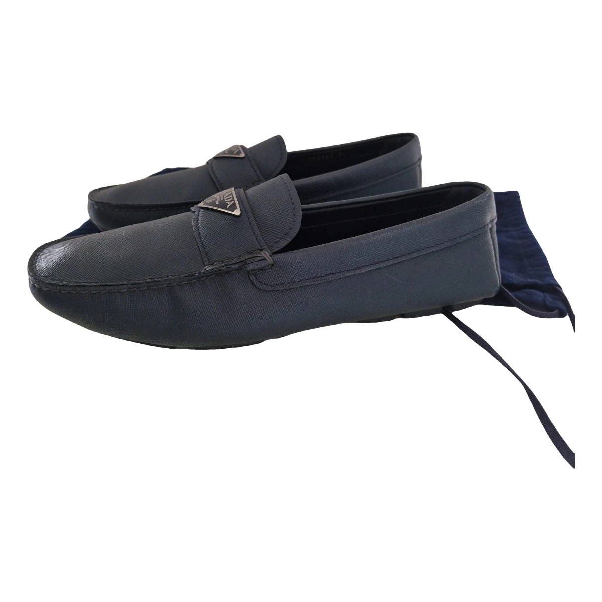 Pre-owned Prada Leather Flats In Navy