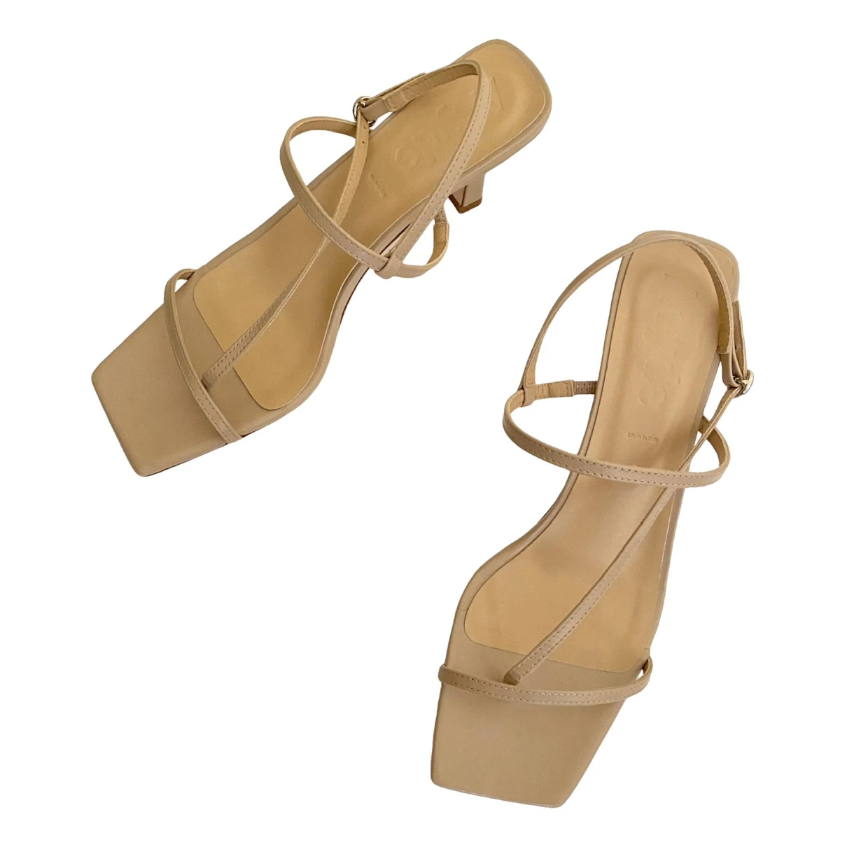 Pre-owned Aeyde Leather Sandals In Beige