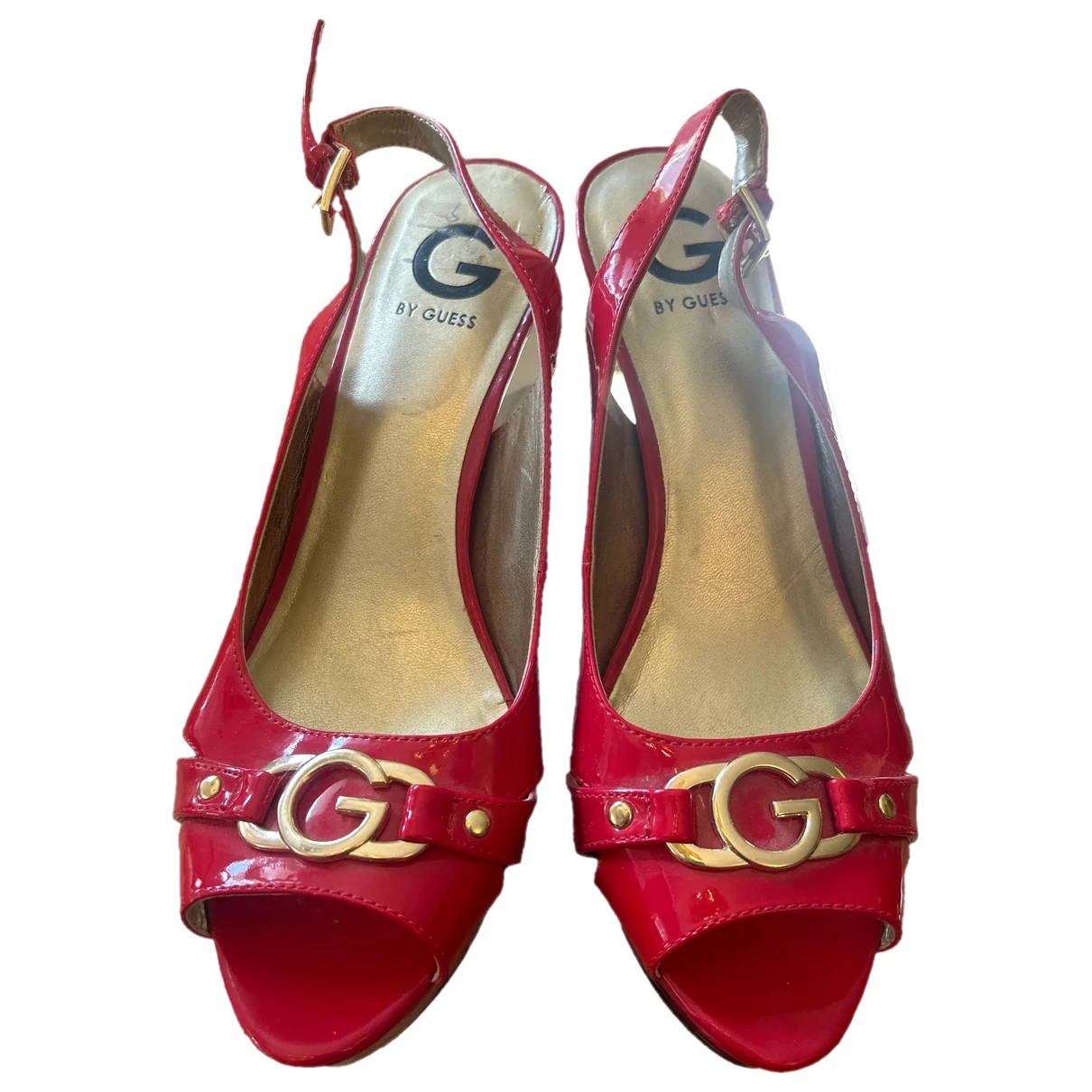 Pre-owned Guess Leather Sandal In Red