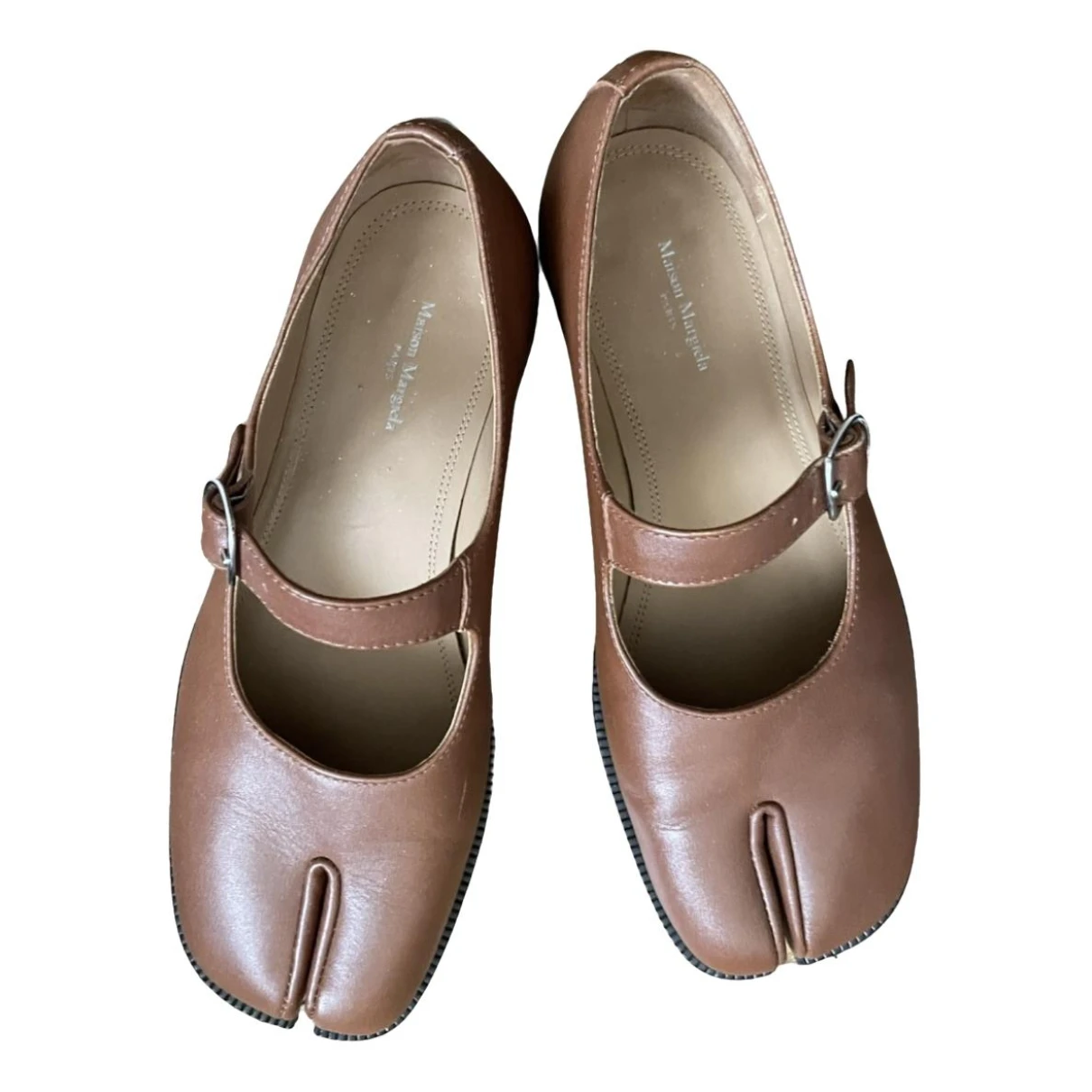 Pre-owned Maison Margiela Leather Ballet Flats In Brown