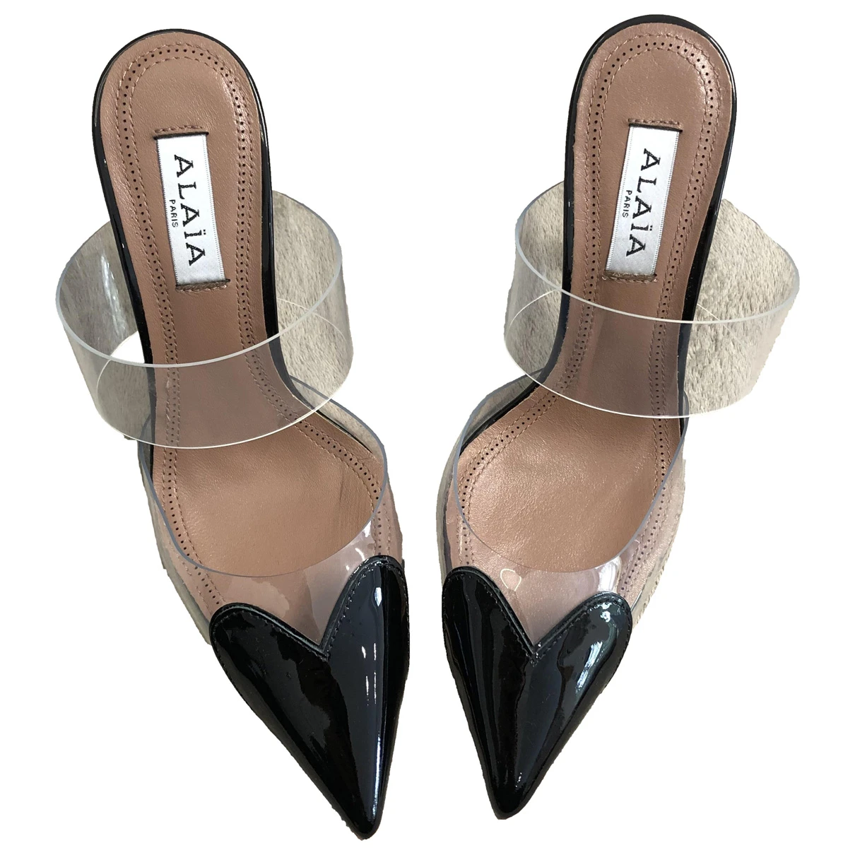 Pre-owned Alaïa Patent Leather Heels In Black