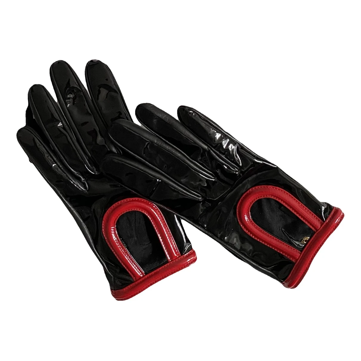 Pre-owned Prada Patent Leather Gloves In Black