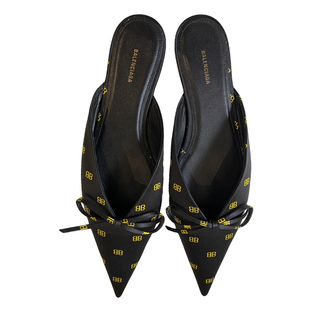 Pre-owned Balenciaga Knife Leather Ballet Flats In Black