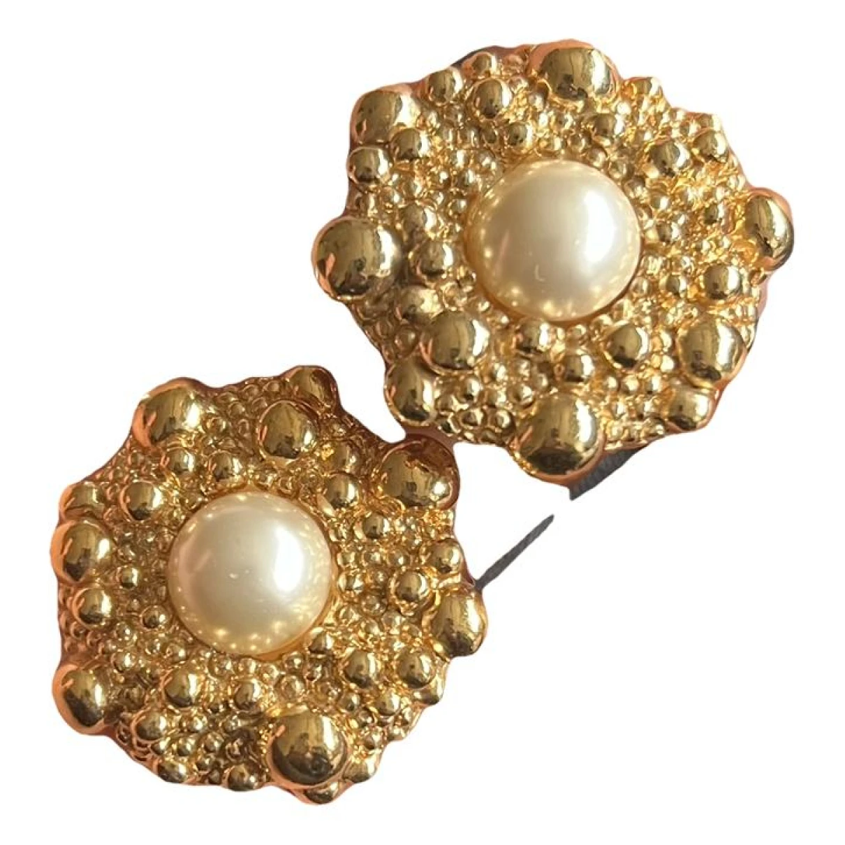 Pre-owned Guy Laroche Earrings In Gold