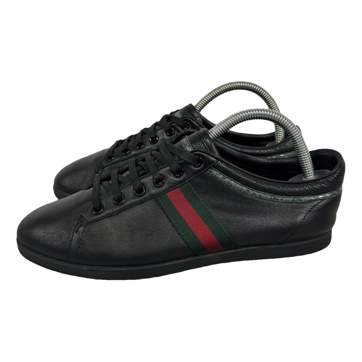 Pre-owned Gucci G74 Leather Trainers In Black