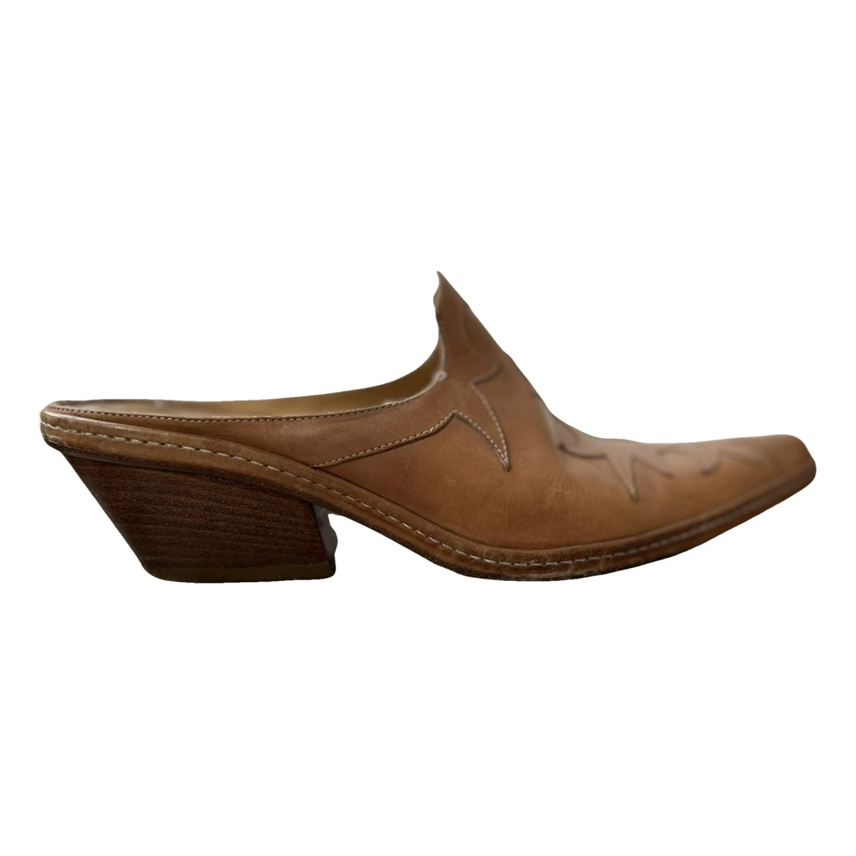 Pre-owned Sartore Leather Mules & Clogs In Beige
