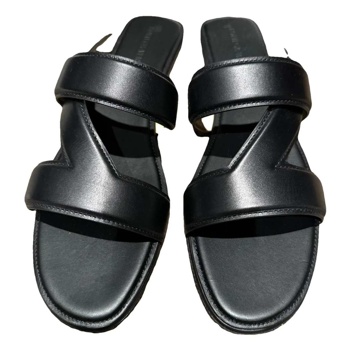 Pre-owned Bottega Veneta Leather Sandal In Black