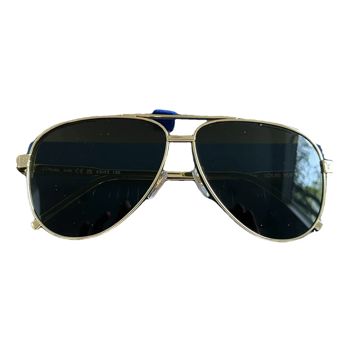 Pre-owned Louis Vuitton Aviator Sunglasses In Gold