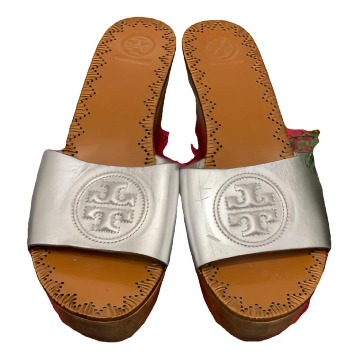 Pre-owned Tory Burch Leather Mules & Clogs In Silver